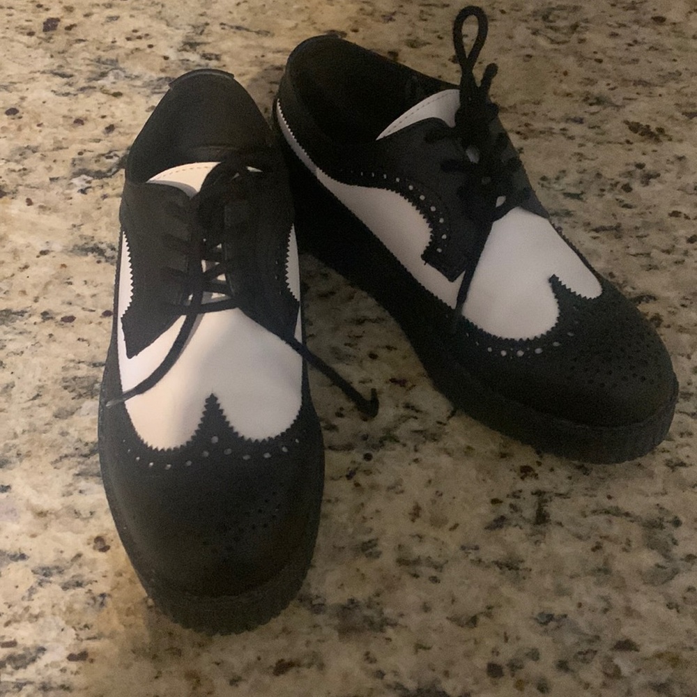 T.U.K Oxford shoes; lightweight and super comfortable